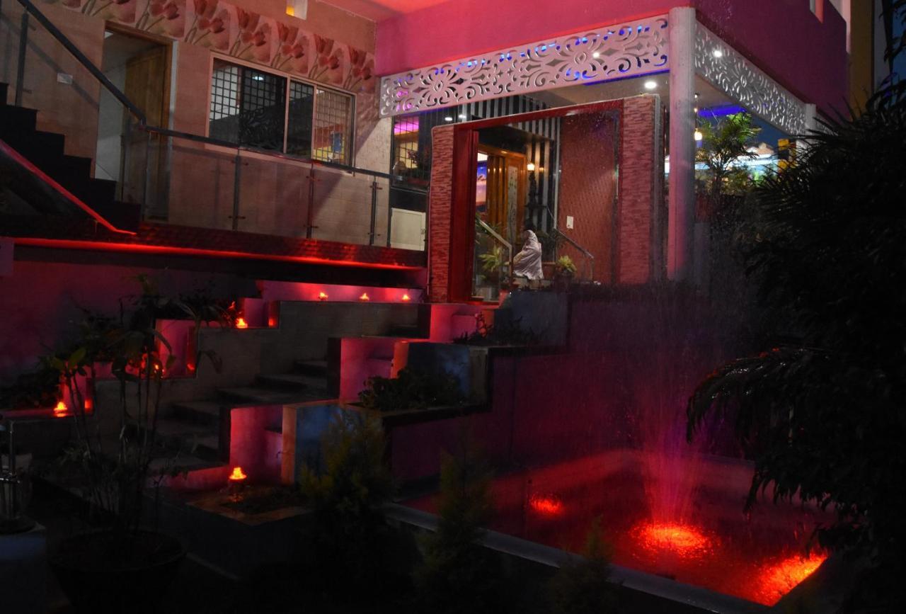H P Homestay Dharwad Εξωτερικό φωτογραφία